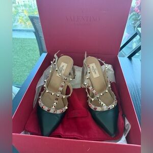 Valentino rockstud Heels size 38